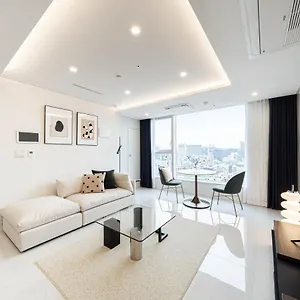 Le Collective Gangnam Sac Signity Апартаменты