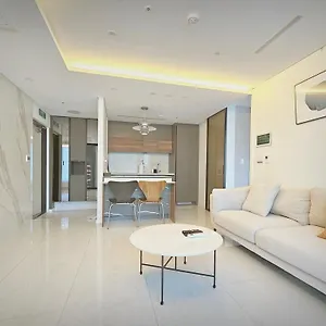 Uh Flat The Seocho Апартаменты
